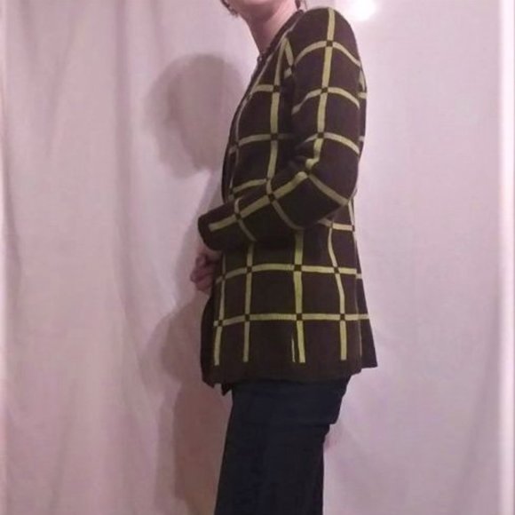 Charming Charlie Sweater - Picture 4 of 11